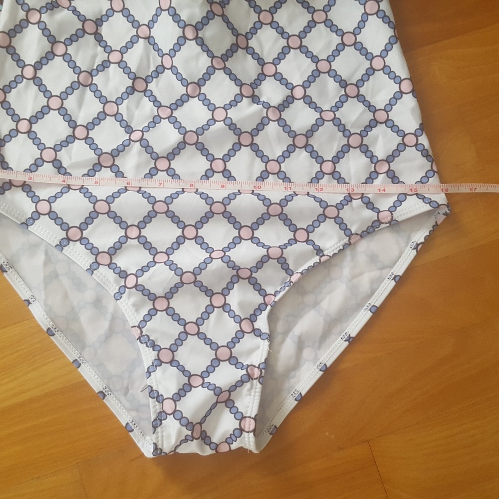 Bathing suit - Picture 4 of 5